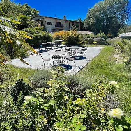 Exquisite Spoleto-poolside-sleeps-20pool, Jacuzzi, Gardens - Fabulous Views Villa *