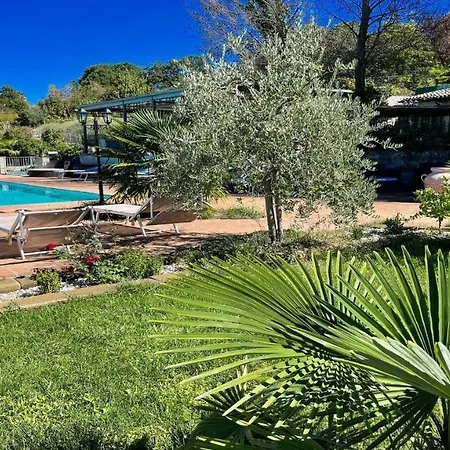 Exquisite Spoleto-poolside-sleeps-20pool, Jacuzzi, Gardens - Fabulous Views 别墅 *