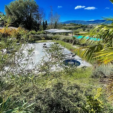 Exquisite Spoleto-poolside-sleeps-20pool, Jacuzzi, Gardens - Fabulous Views * 斯波莱托